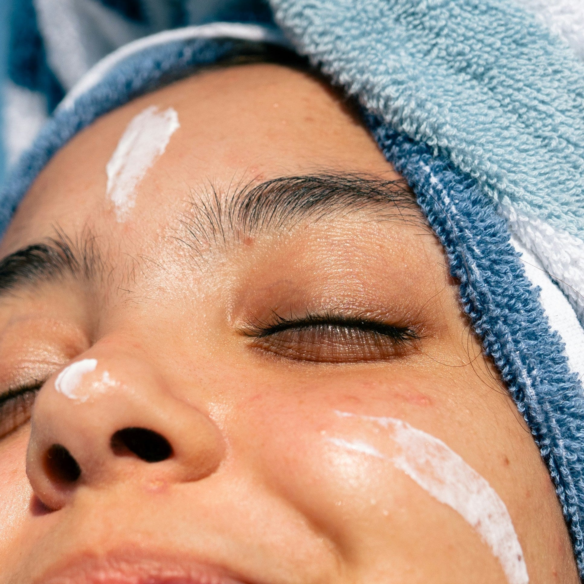 Moisturiser for dehydrated skin - The Skin beneath